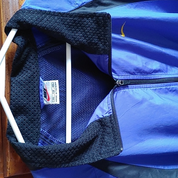 Men's XXL Vintage Nike Nylon Jacket - Picture 8 of 15